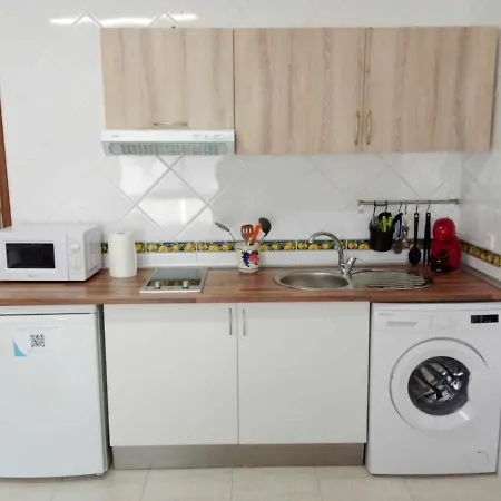 Fantastico Estudio En Urbanizacion Vela De Mar * بينالماذينا